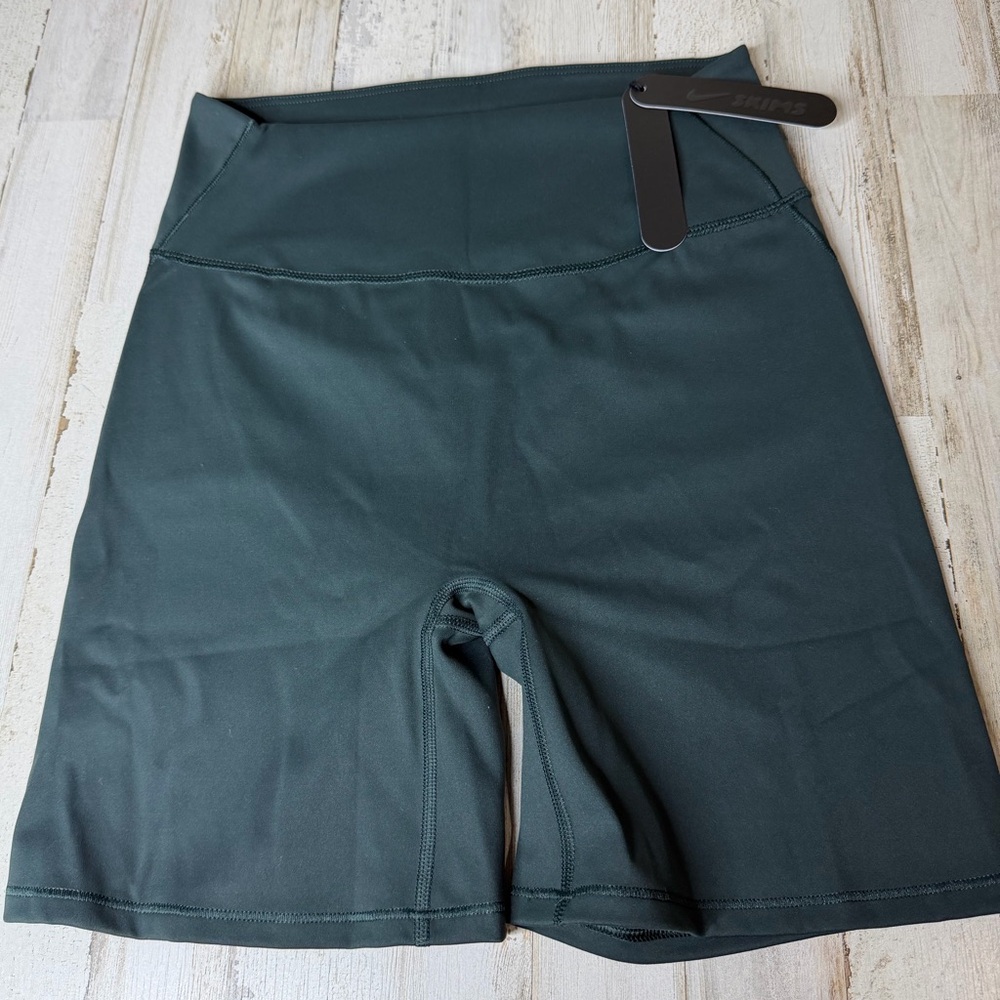 SKIMS High-Rise Bike Shorts in Dark Teal Green